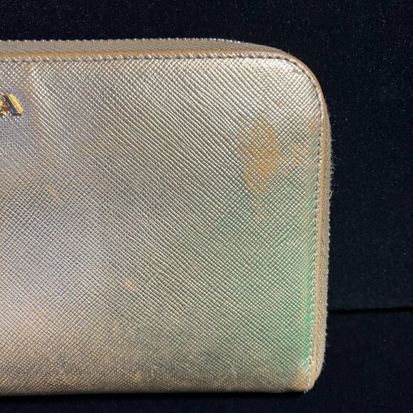 LOW START Rare Gold Prada Wallet - Picture 8 of 9